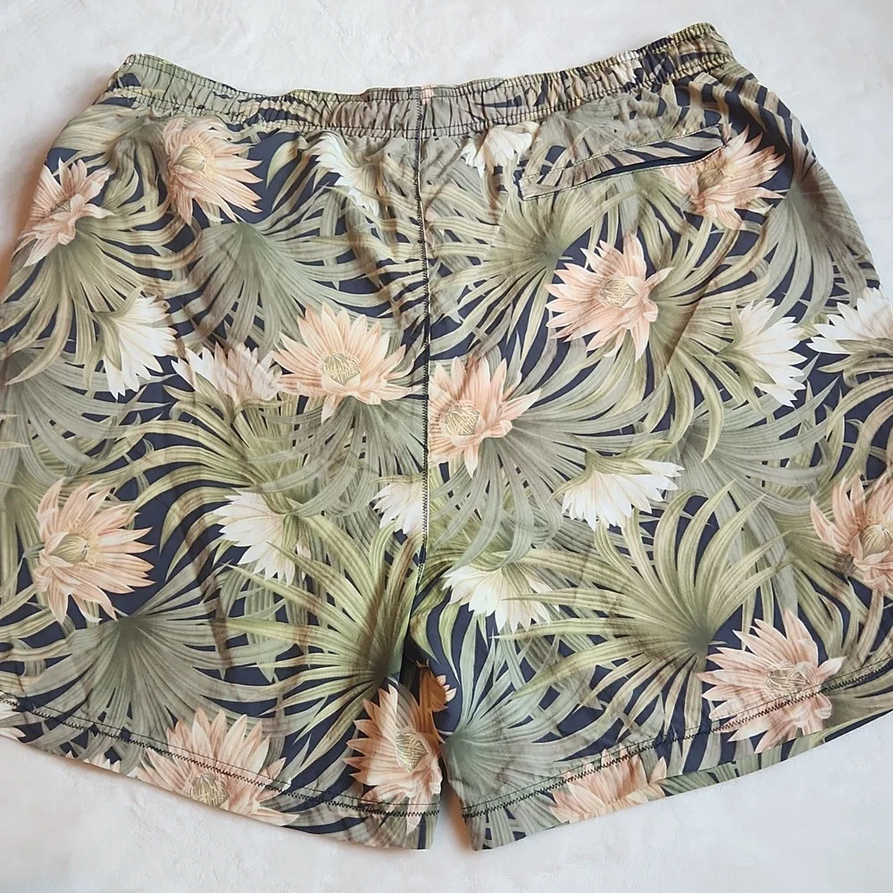 Tommy Bahama Sz L Vintage, Men's Summer, Vacation, Pool, Beach, Swimming Trunks